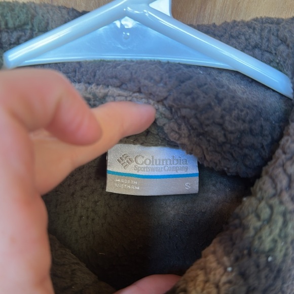 Columbia Camouflage Fleece Jacket - Picture 2 of 4